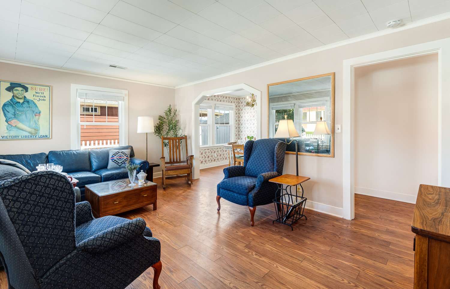 Noble House by Stahancyk House, Living Room Noble House by Stahancyk House, Living Room