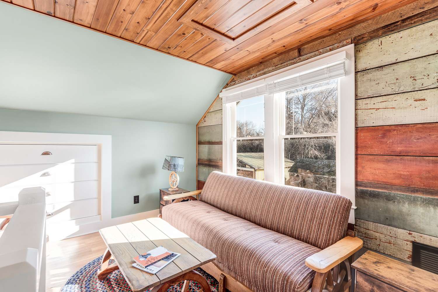 Noble House by Stahancyk House, Bedrooms